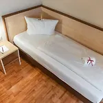 Astoria 3* אסן