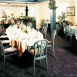Astoria מלון 3*