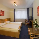 Astoria 3*