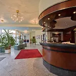 Astoria Hotel 3*