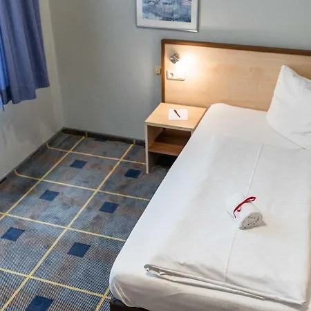 Hotel Astoria Easy 3*