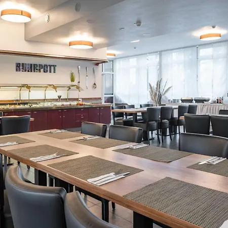 Astoria Easy Hotel 3*