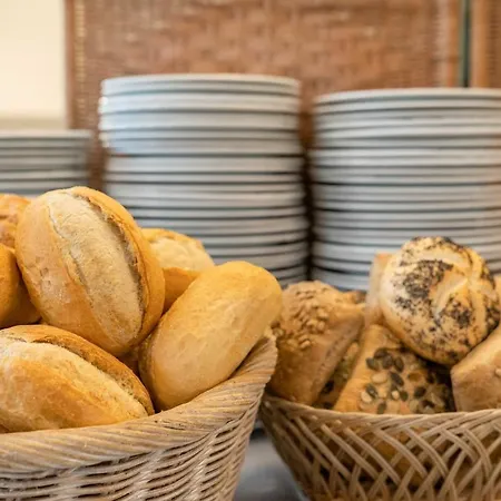 Astoria Easy Szálloda 3*