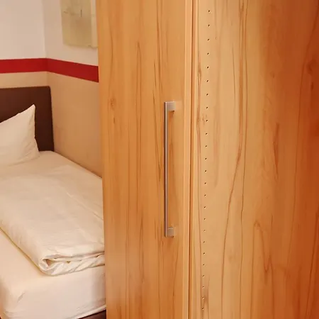 Astoria Easy Hotel