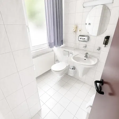 Astoria فندق إسن