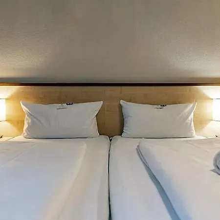 Astoria 3* إسن