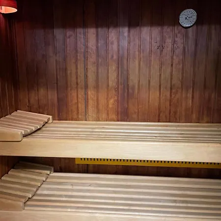 Astoria 3*