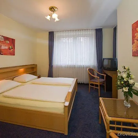 Astoria 3*