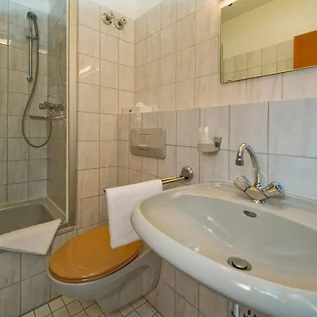 Hotel Astoria Easy 3*