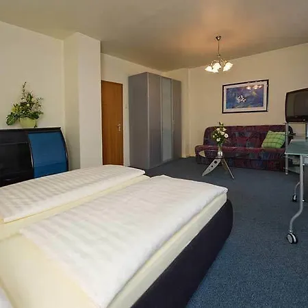 Hotel Astoria Easy 3*