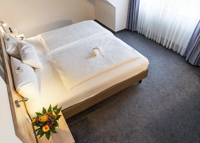 Astoria Easy Hotel 3*