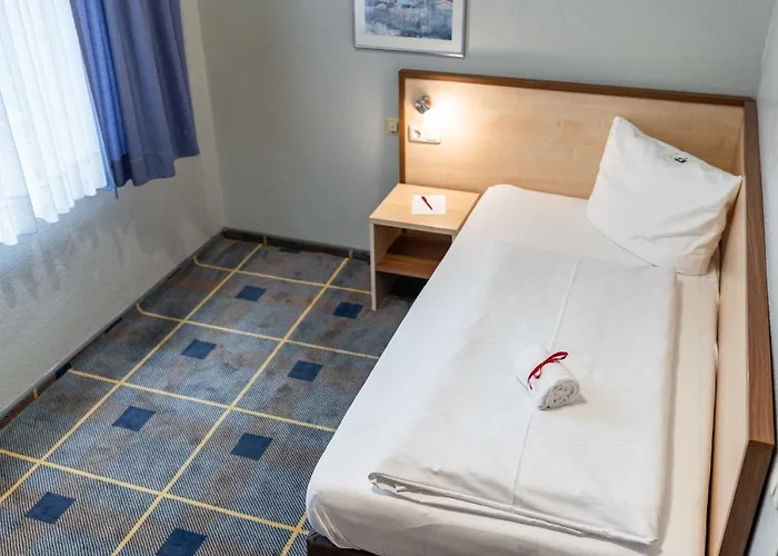 호텔 Astoria Hotel Essen 3*