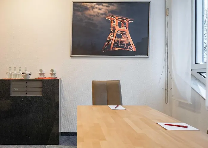 Astoria Hotel Essen 호텔