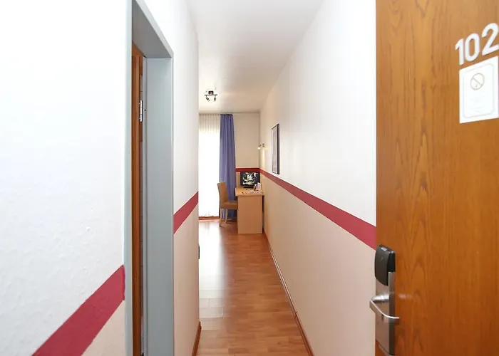 Astoria Hotel Essen 호텔 3*