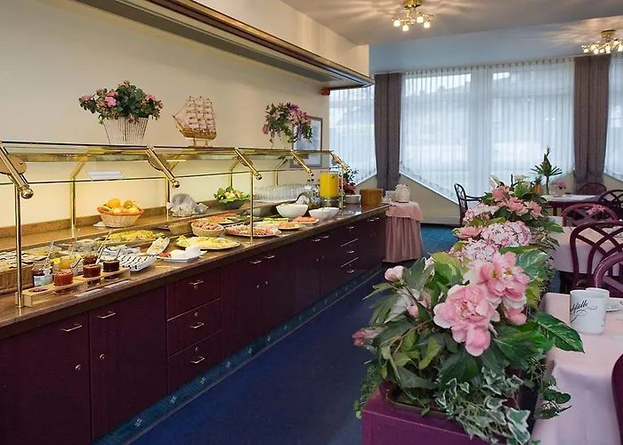 Astoria Hotel Essen 호텔 3*